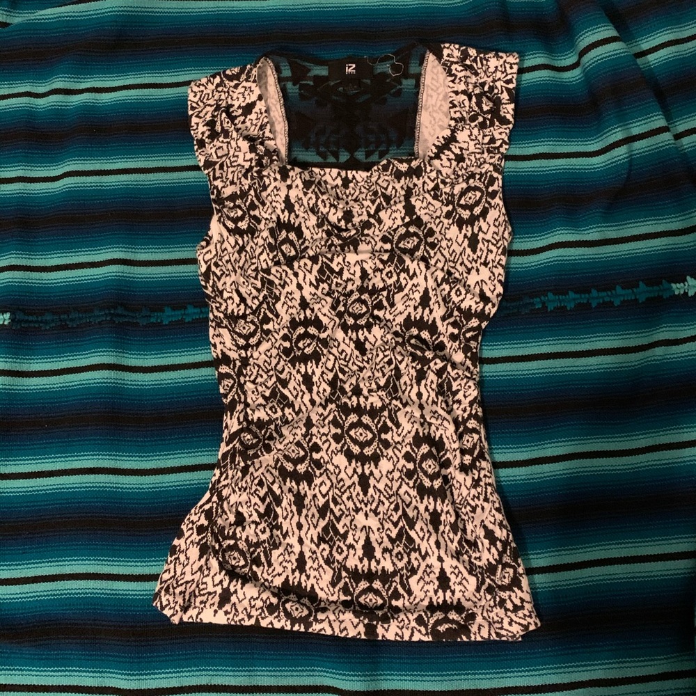 Women’s Fitted top